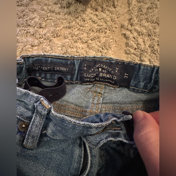 Toddler Lucky Brand skinny jeans - Picture 3 of 4